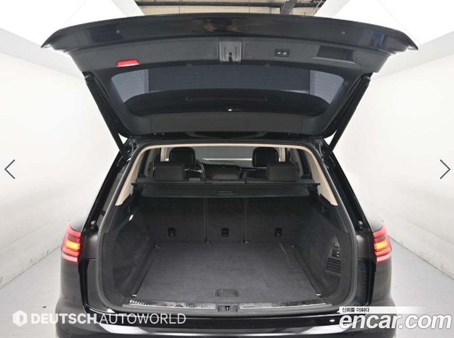 Volkswagen Touareg 3rd Gen фото 19