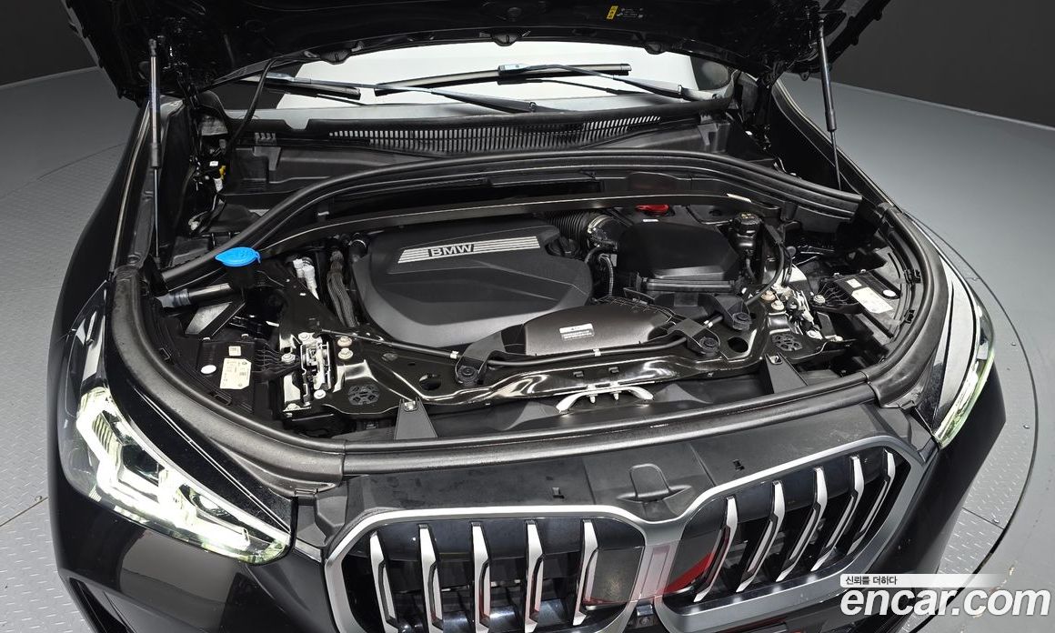 BMW X1 (U11) фото 6