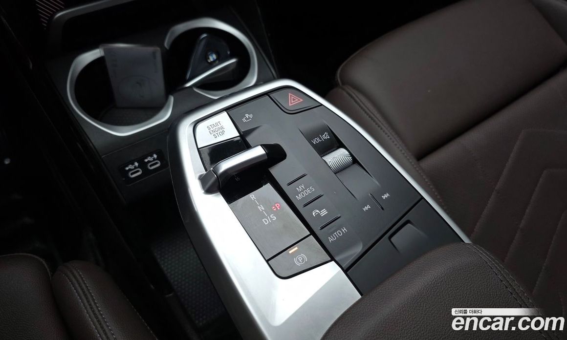 BMW X1 (U11) фото 9