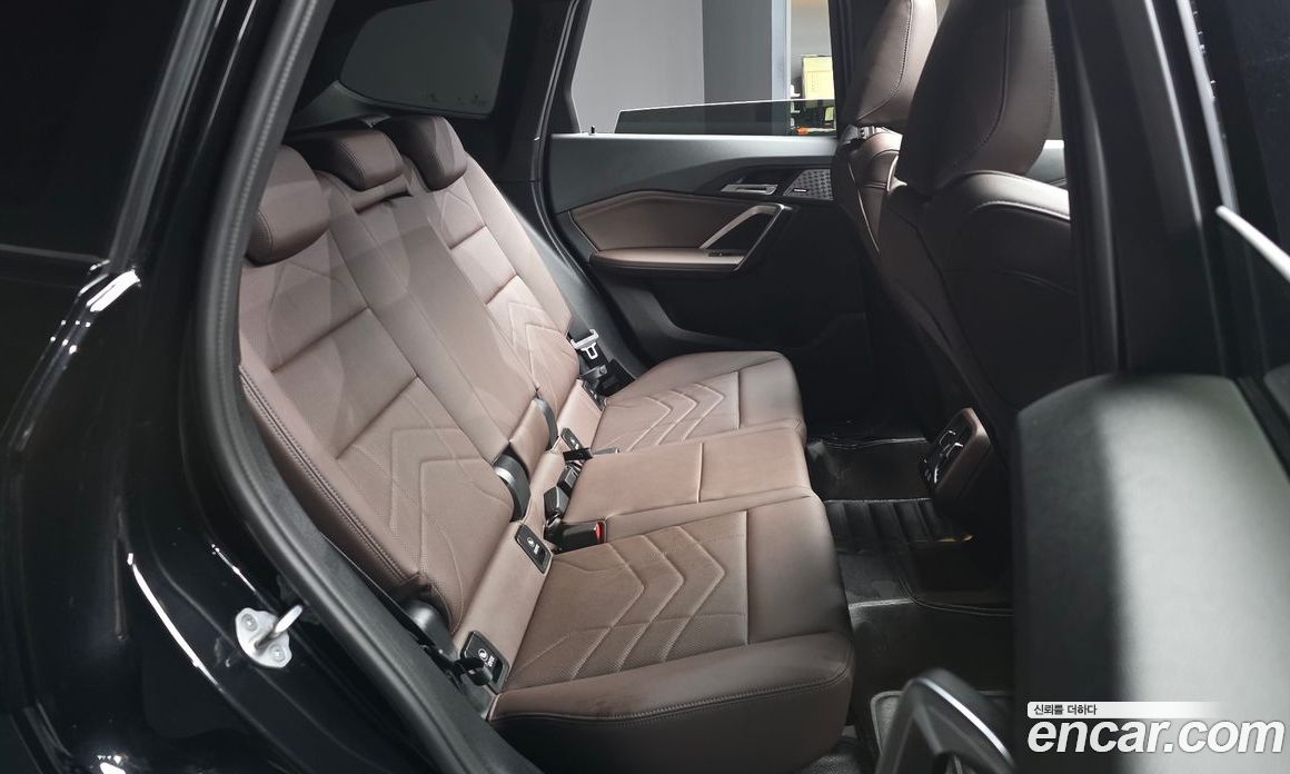 BMW X1 (U11) фото 12