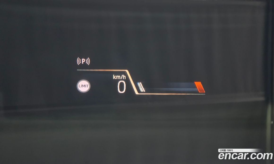 BMW X1 (U11) фото 18