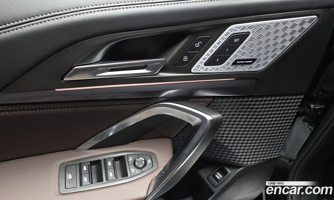 BMW X1 (U11) фото 29