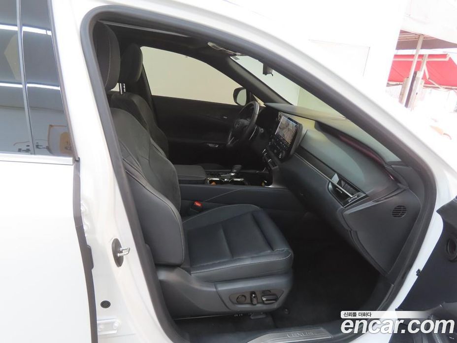 Lexus RX350h 5th Gen фото 8
