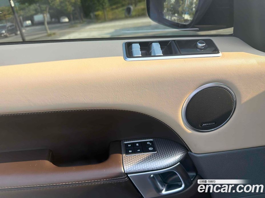 Land Rover Range Rover Sport 2nd Gen фото 15