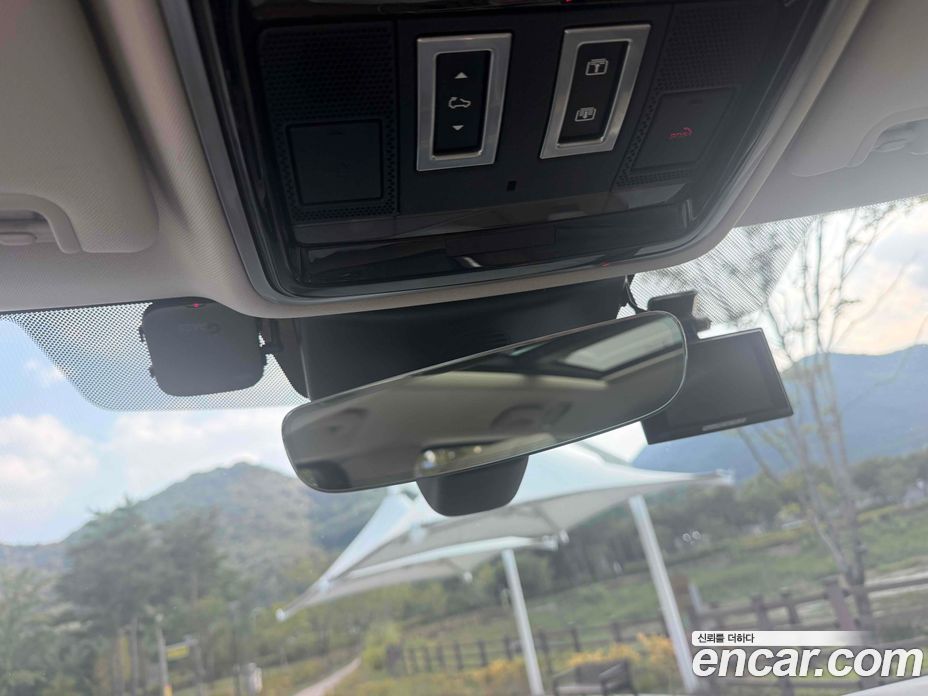 Land Rover Range Rover Sport 2nd Gen фото 16