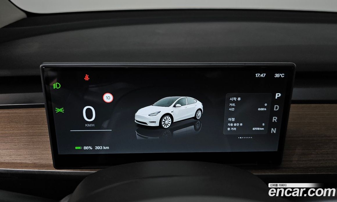 Tesla Model Y фото 8