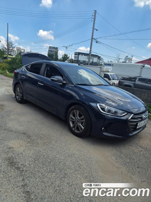 Hyundai Avante (AD) 6th Gen фото 2