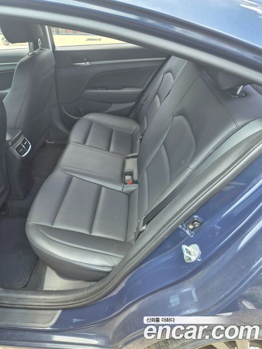 Hyundai Avante (AD) 6th Gen фото 6