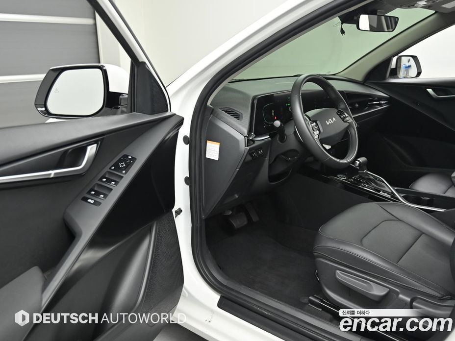 Kia Niro 2nd Gen фото 11