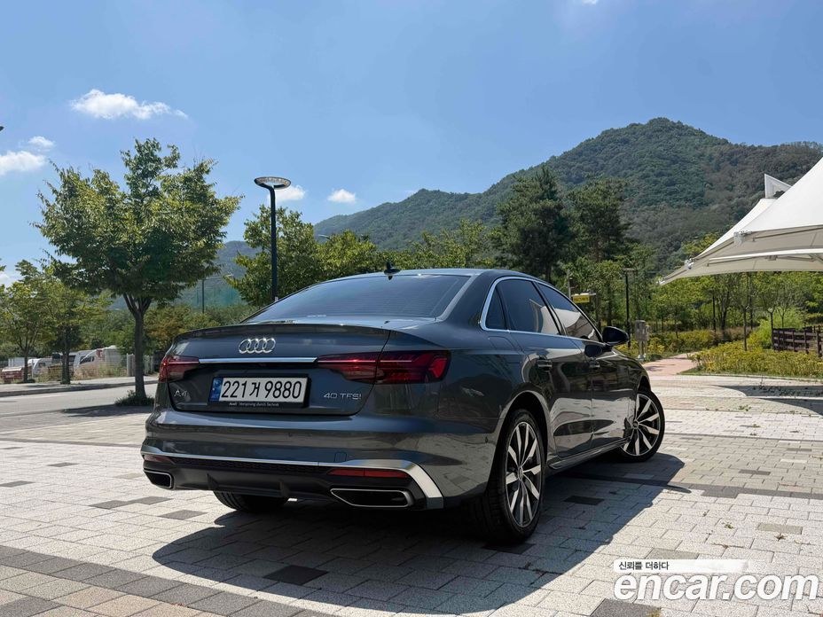Audi A4 (B9) фото 2