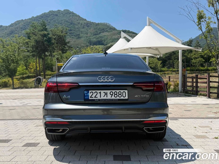 Audi A4 (B9) фото 4