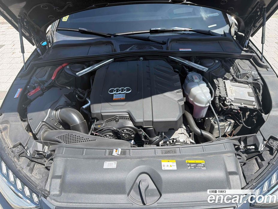 Audi A4 (B9) фото 6