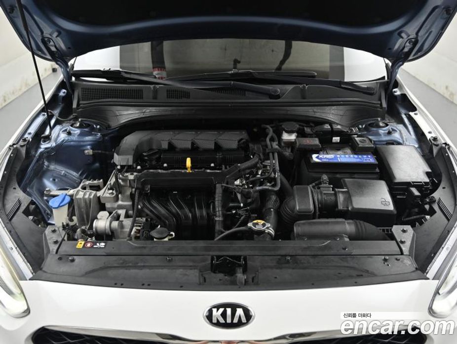 Kia K3 2nd Gen фото 5