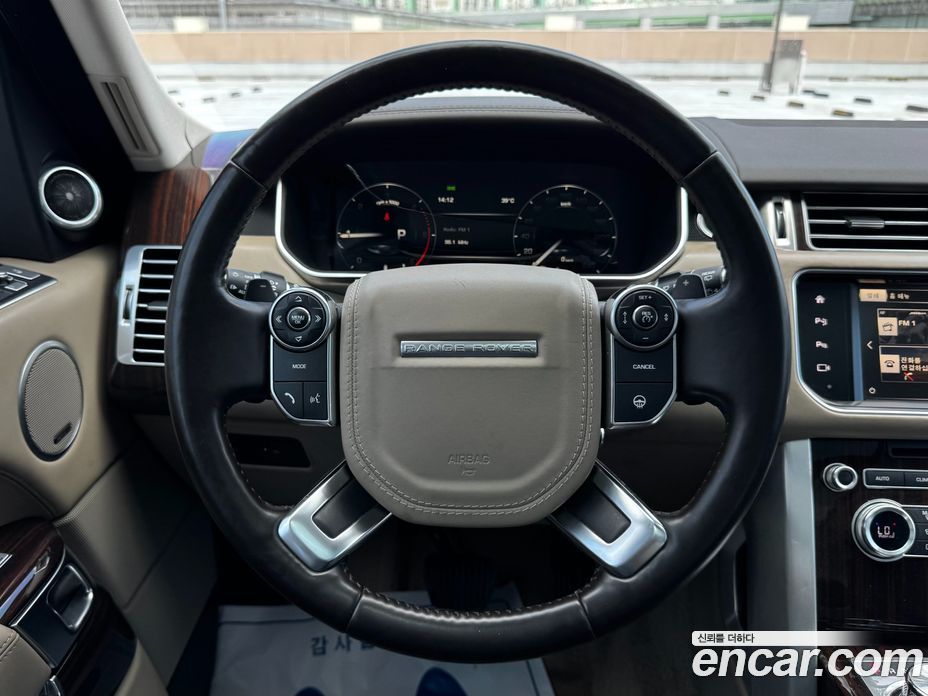 Land Rover Range Rover 4th Gen фото 11