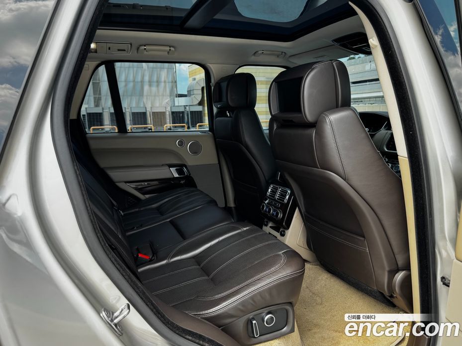 Land Rover Range Rover 4th Gen фото 12