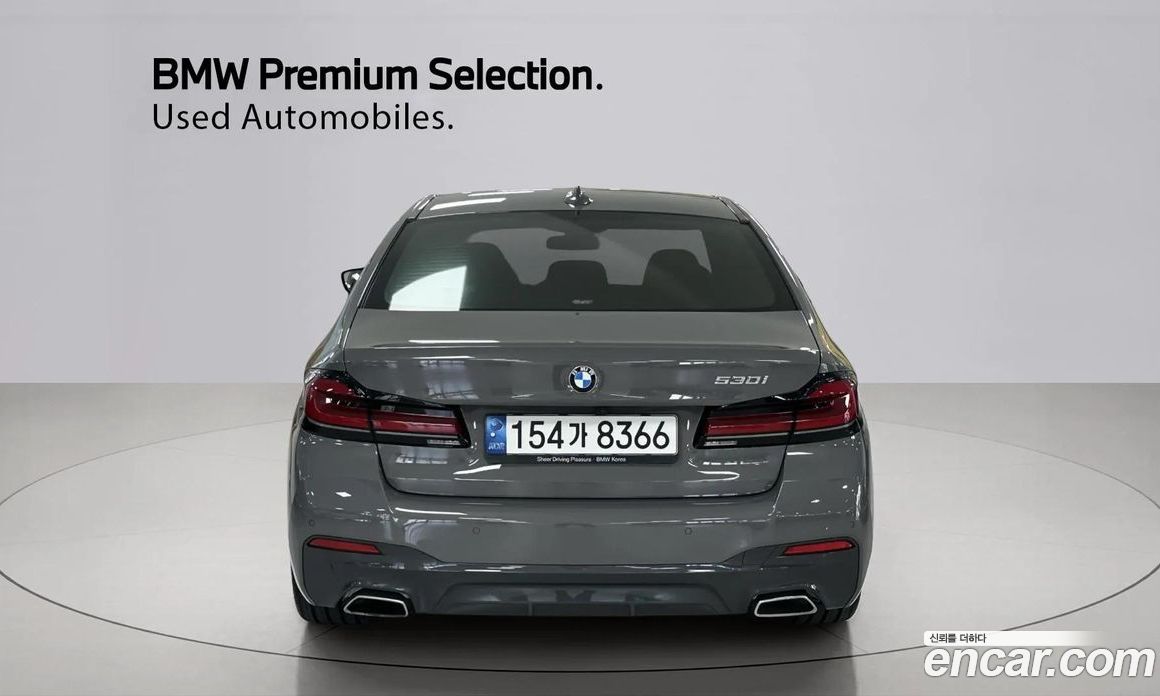 BMW 5-Series (G30) фото 4