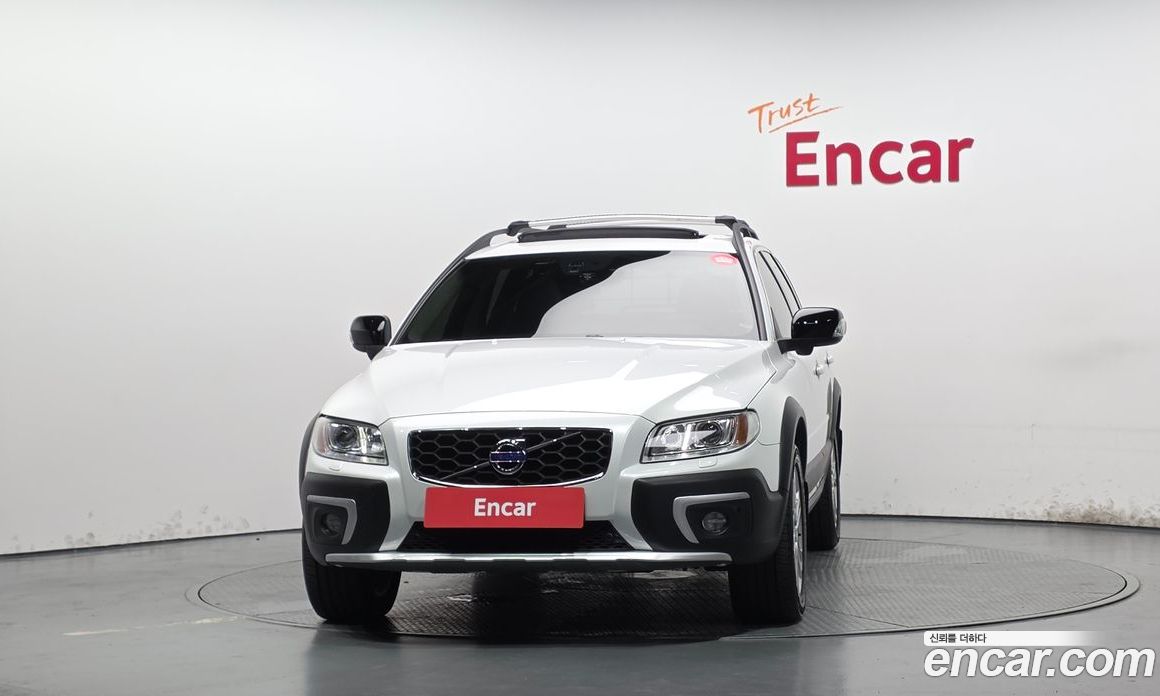 Volvo XC70 фото 3