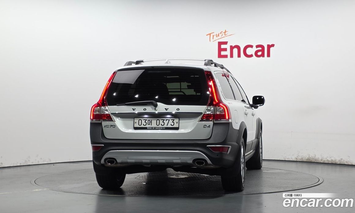 Volvo XC70 фото 4
