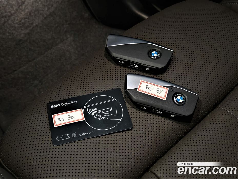 BMW X3 (G45) фото 17
