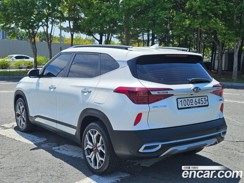 Kia Seltos фото 3