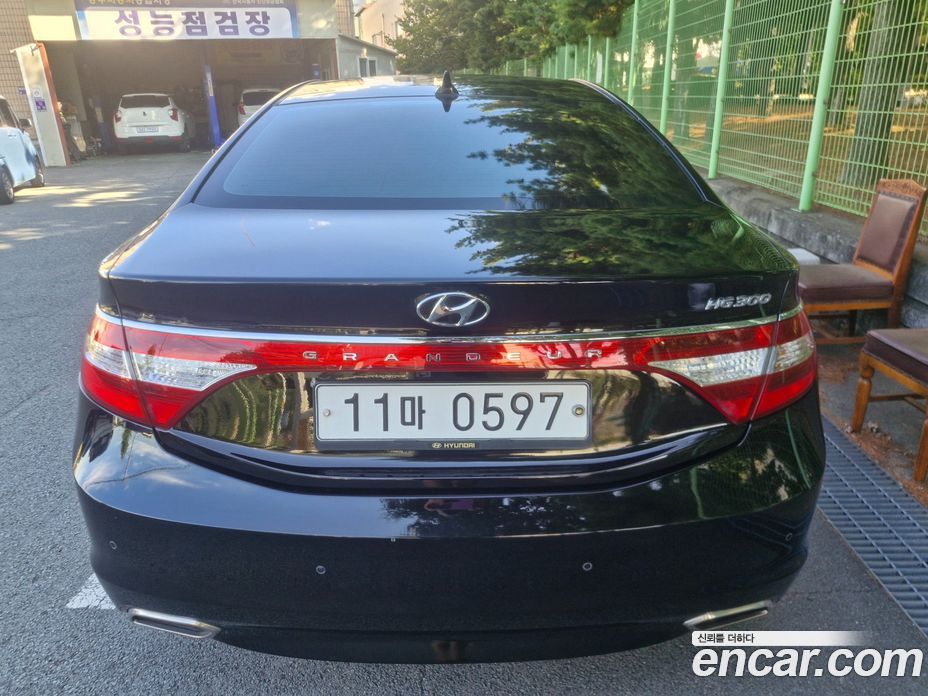 Hyundai Grandeur (HG) фото 4