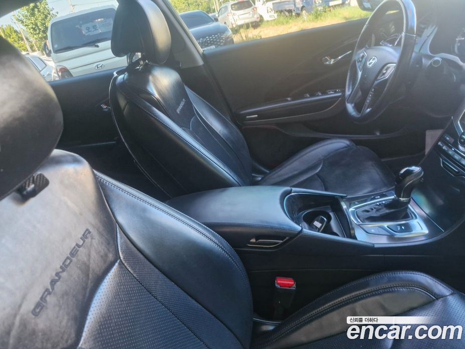 Hyundai Grandeur (HG) фото 8