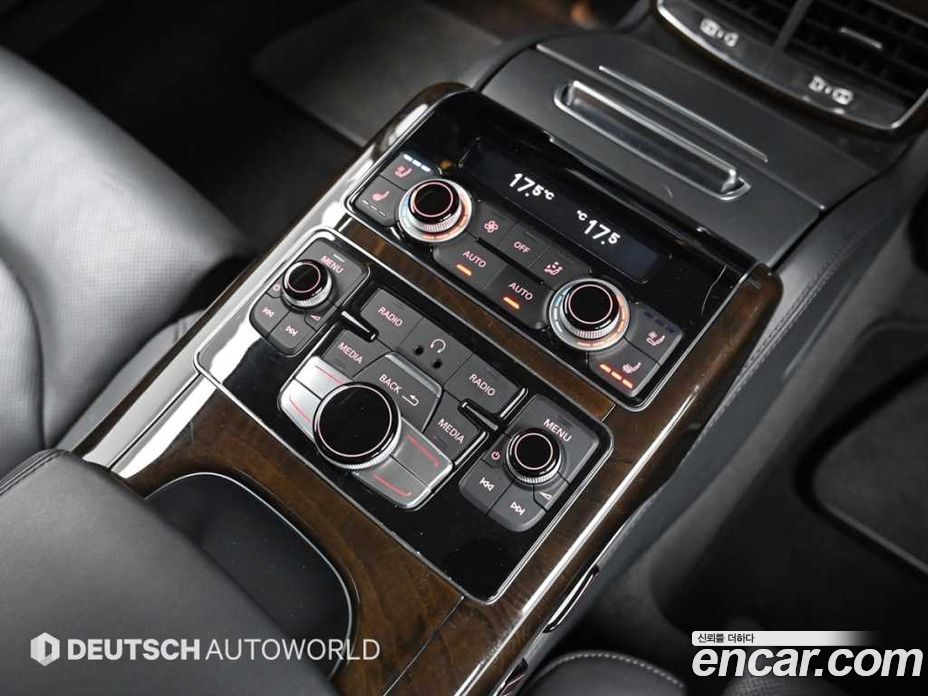 Audi A8 (D4) фото 6