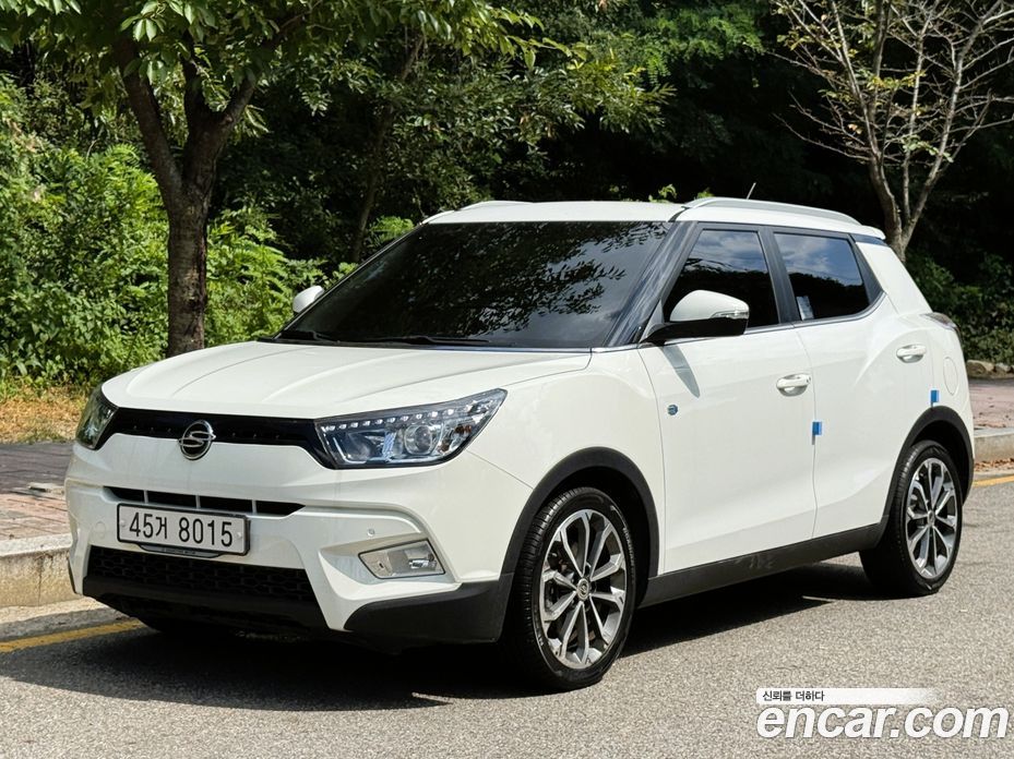 SsangYong (KG Mobility) Tivoli фото 2