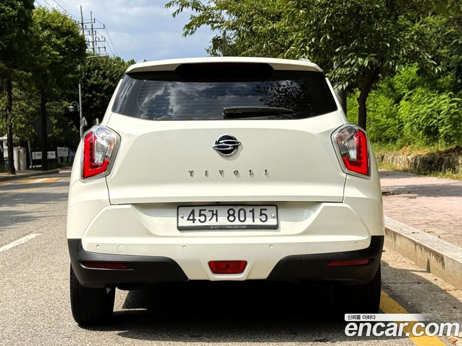SsangYong (KG Mobility) Tivoli фото 5