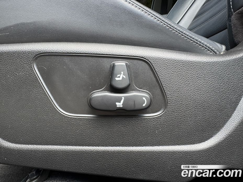 SsangYong (KG Mobility) Tivoli фото 18