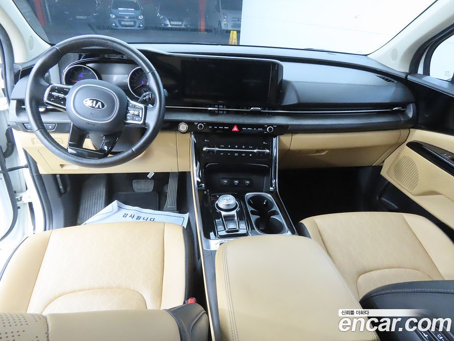 Kia Carnival 4th Gen фото 7