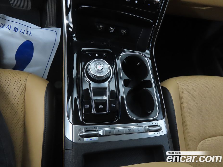 Kia Carnival 4th Gen фото 9