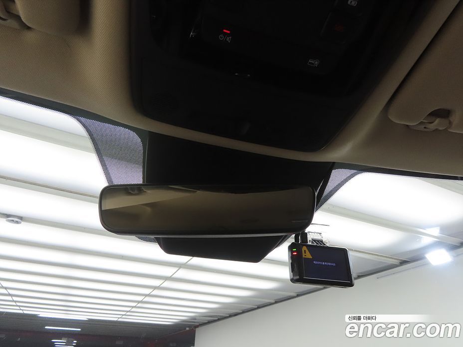 Kia Carnival 4th Gen фото 12