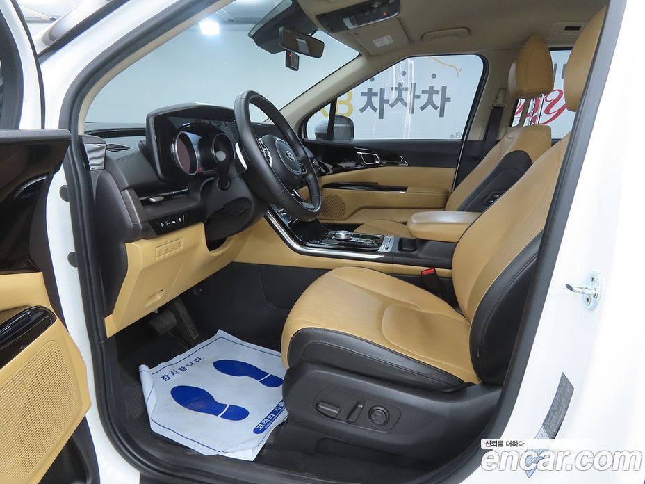 Kia Carnival 4th Gen фото 15