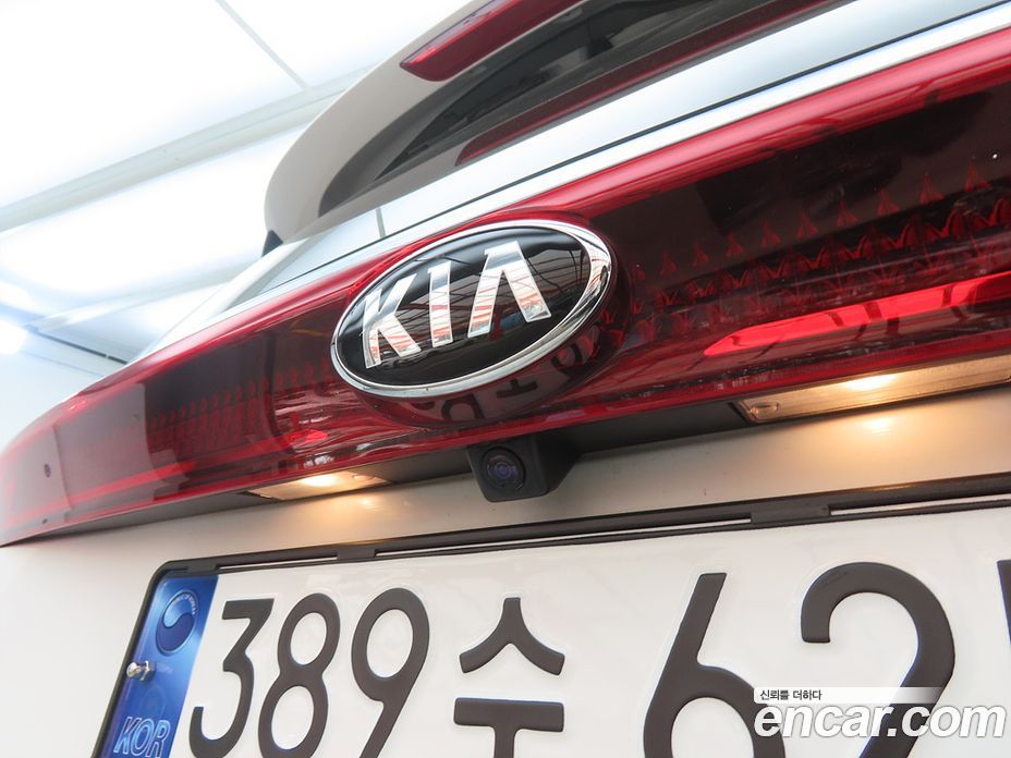 Kia Carnival 4th Gen фото 20