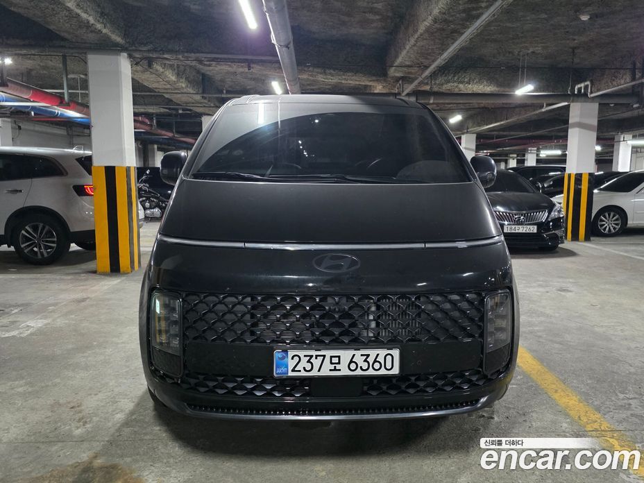 Hyundai Staria з Кореї