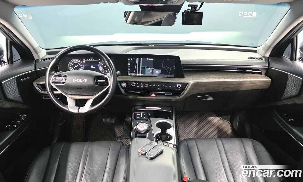 Kia K8 фото 7