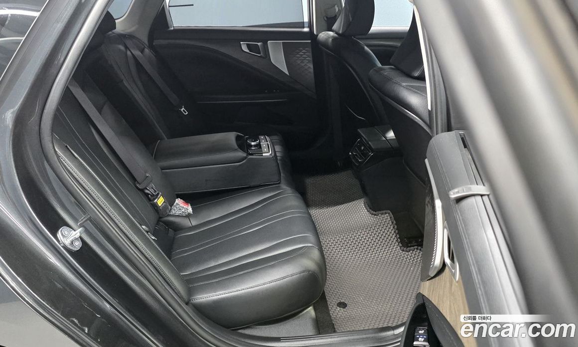 Kia K8 фото 17