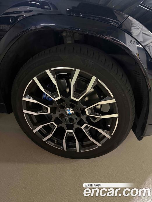 BMW X6 (G06) фото 8