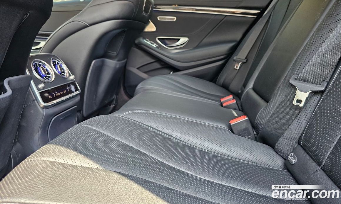 Mercedes-Benz S-Class W222 фото 18