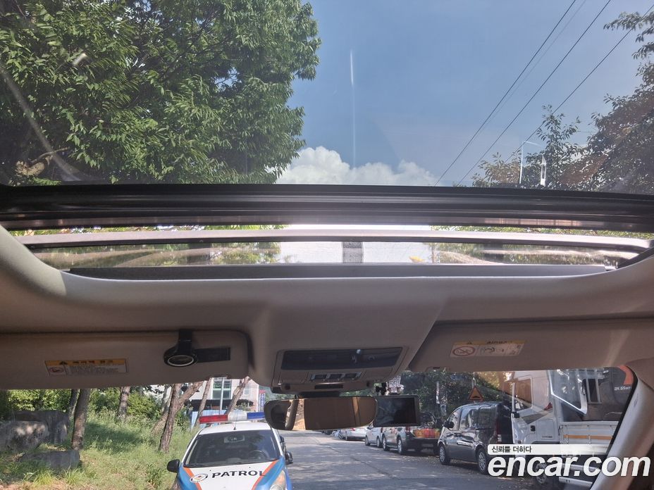Land Rover Discovery 5 фото 12