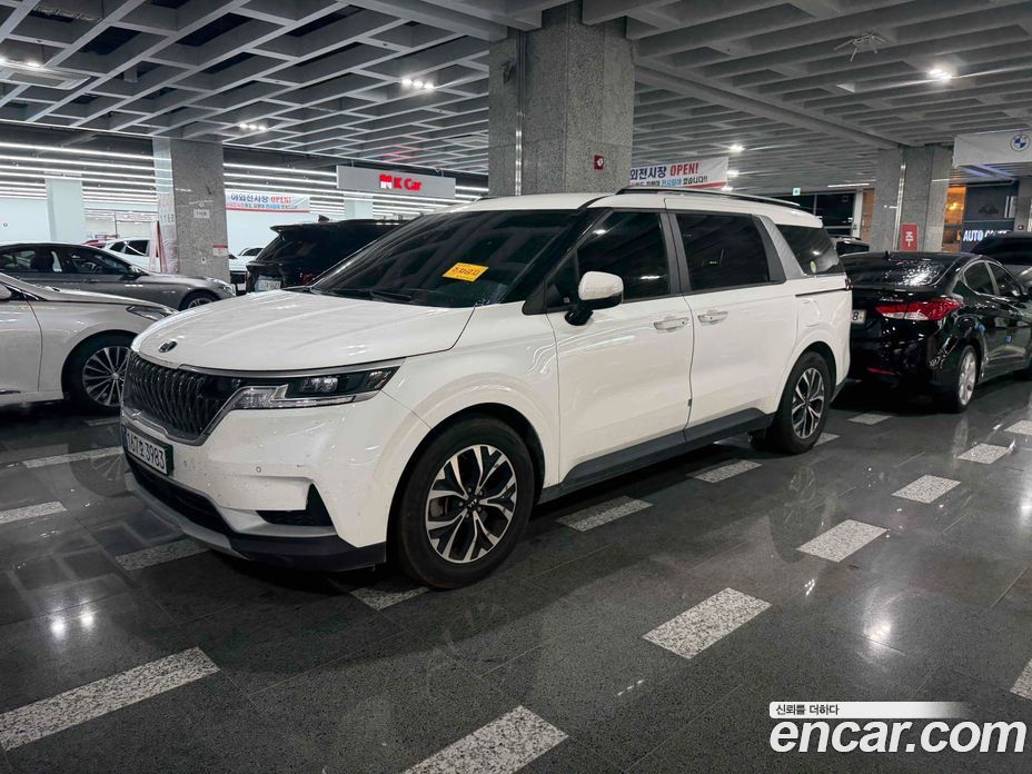 Kia Carnival 4th Gen фото 2