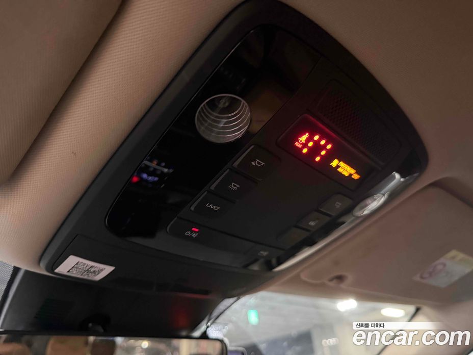 Kia Carnival 4th Gen фото 12