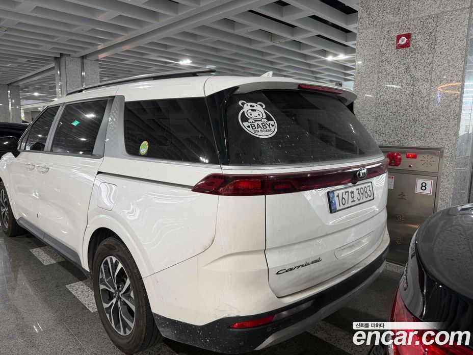 Kia Carnival 4th Gen фото 18