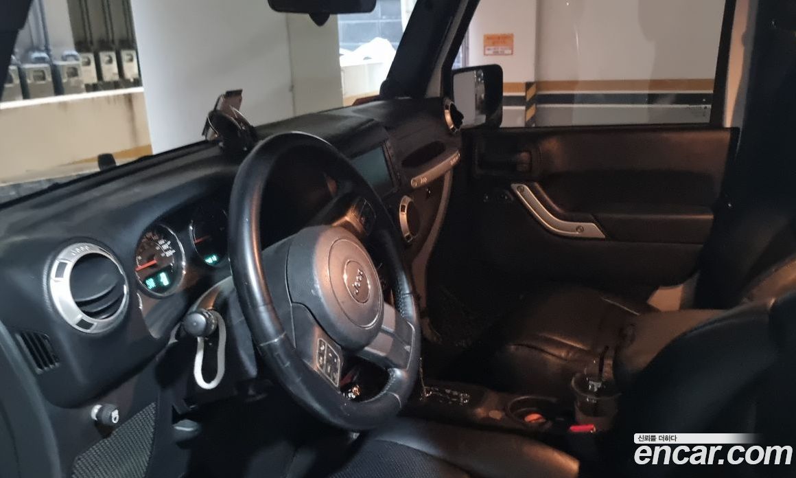 Jeep Wrangler (JK) фото 6