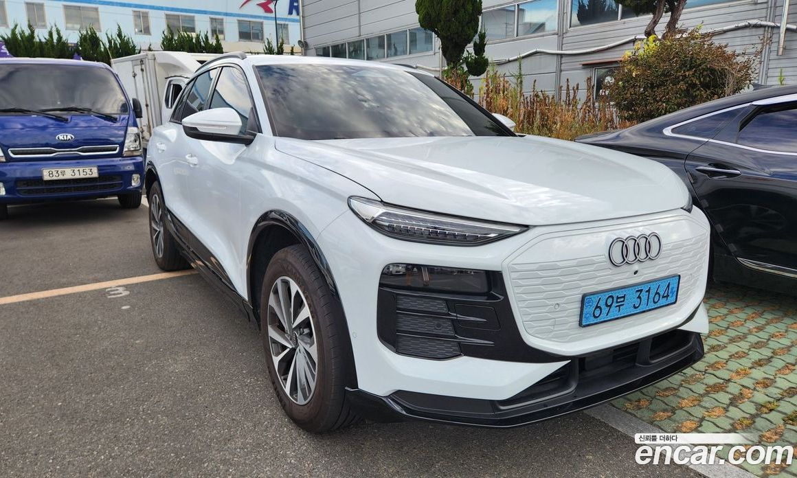 Audi Q6 e-tron (GF) фото 2