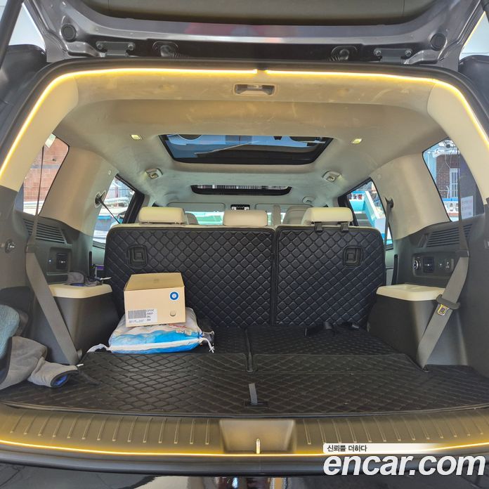 Hyundai Santa Fe (MX5) 5th Gen фото 9