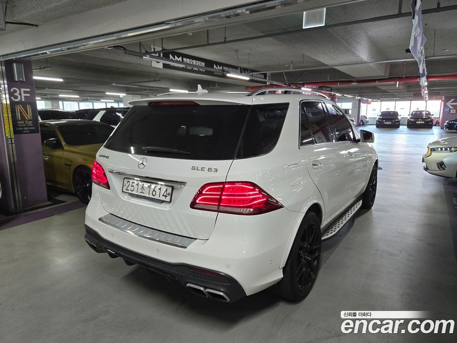 Mercedes-Benz GLE-Class W166 фото 4
