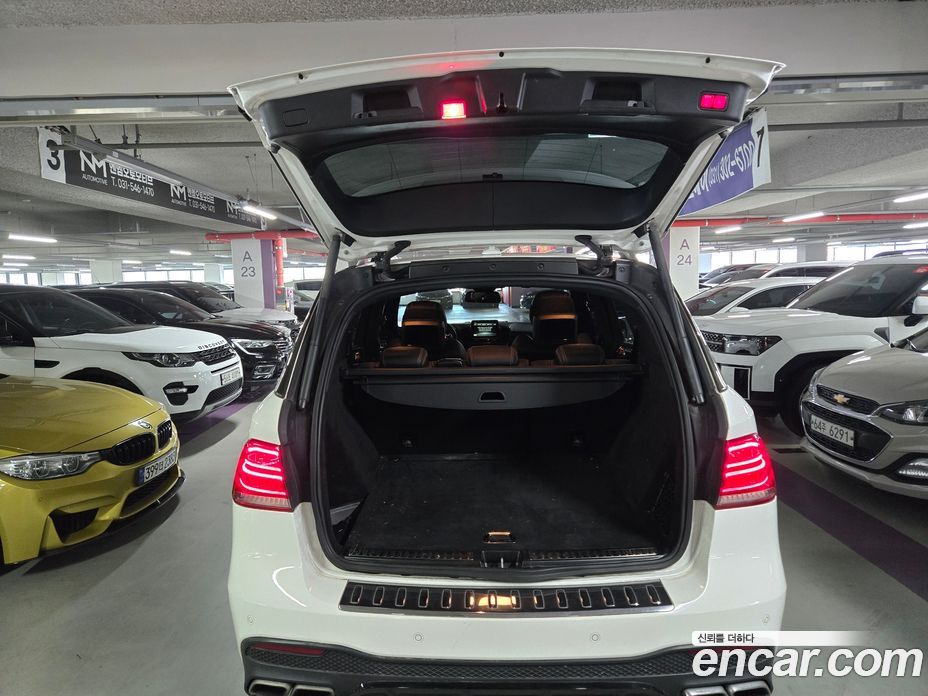 Mercedes-Benz GLE-Class W166 фото 5