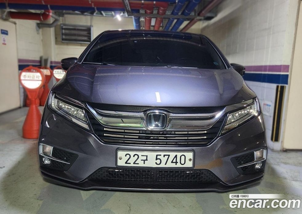 Honda Odyssey фото 3